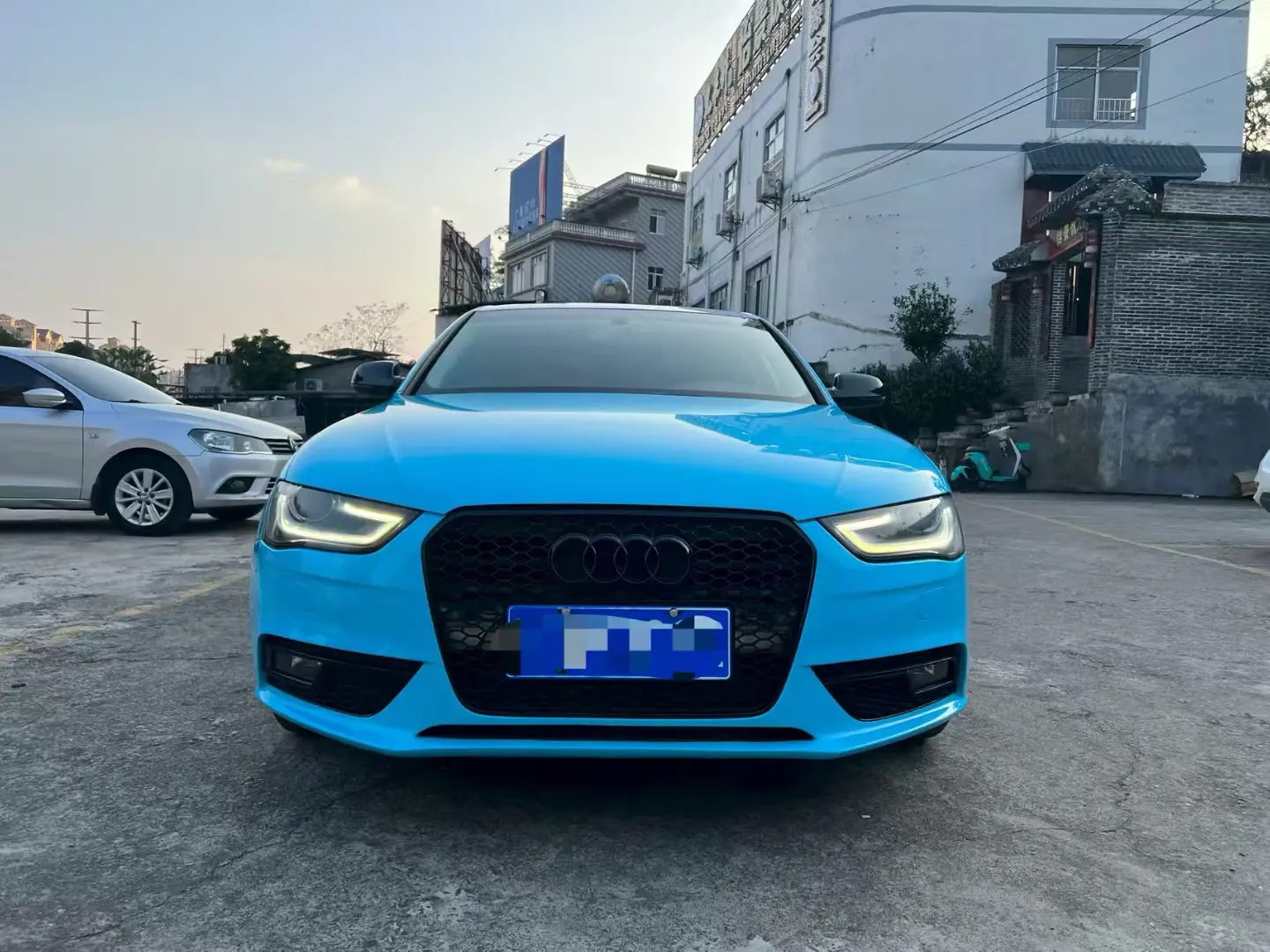 Audi A4L  из Китая