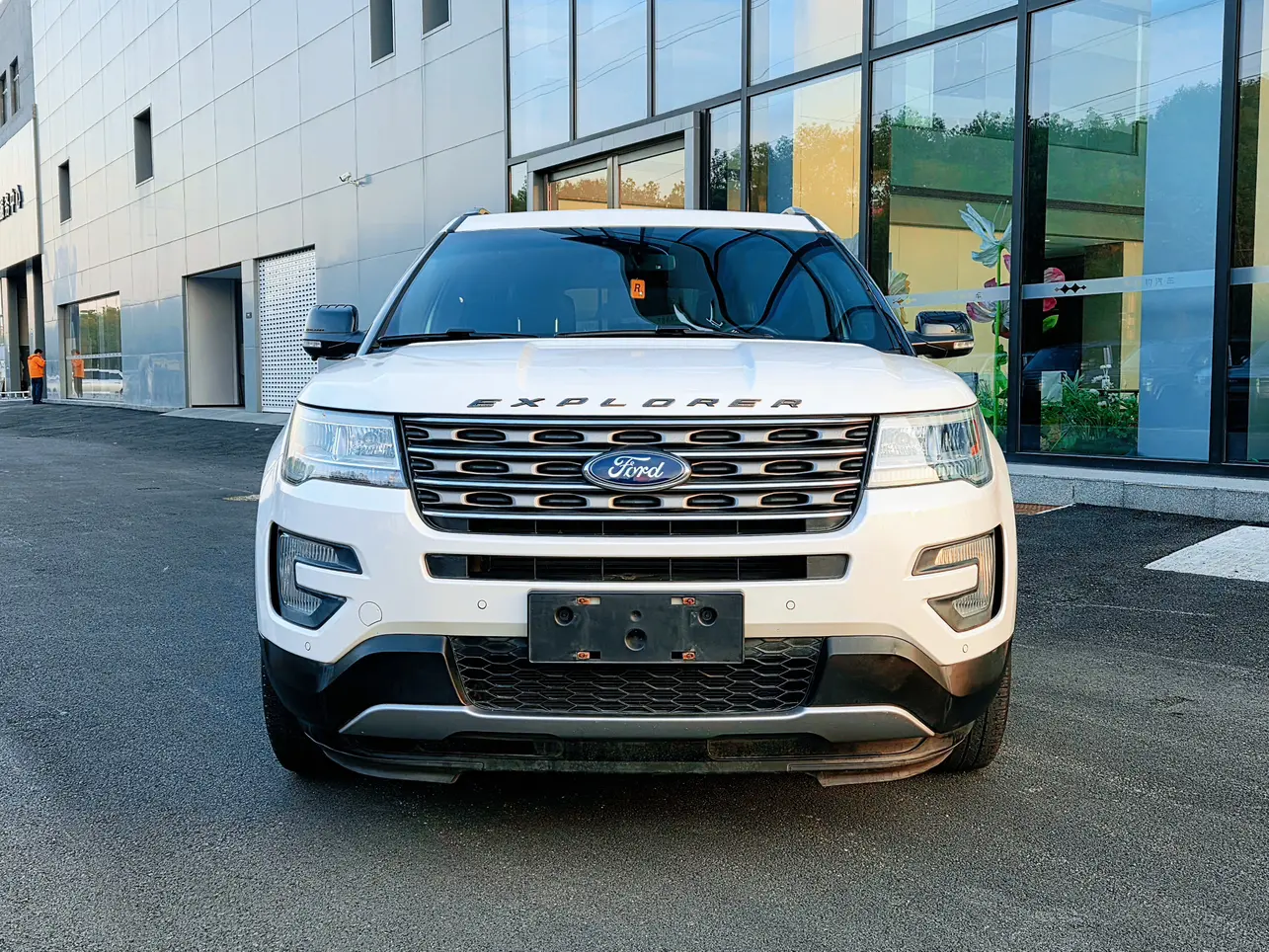 Ford Explorer  из Китая