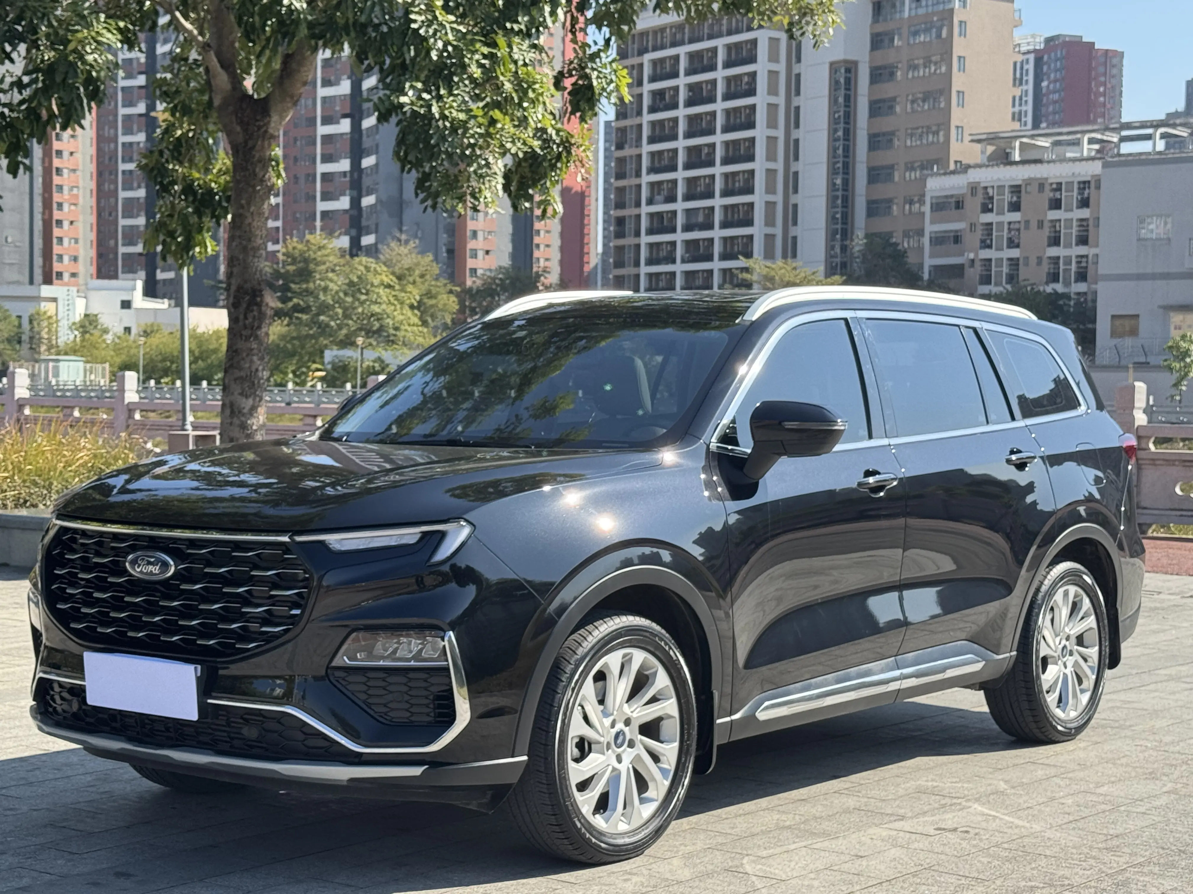 Ford Lingyu  из Китая
