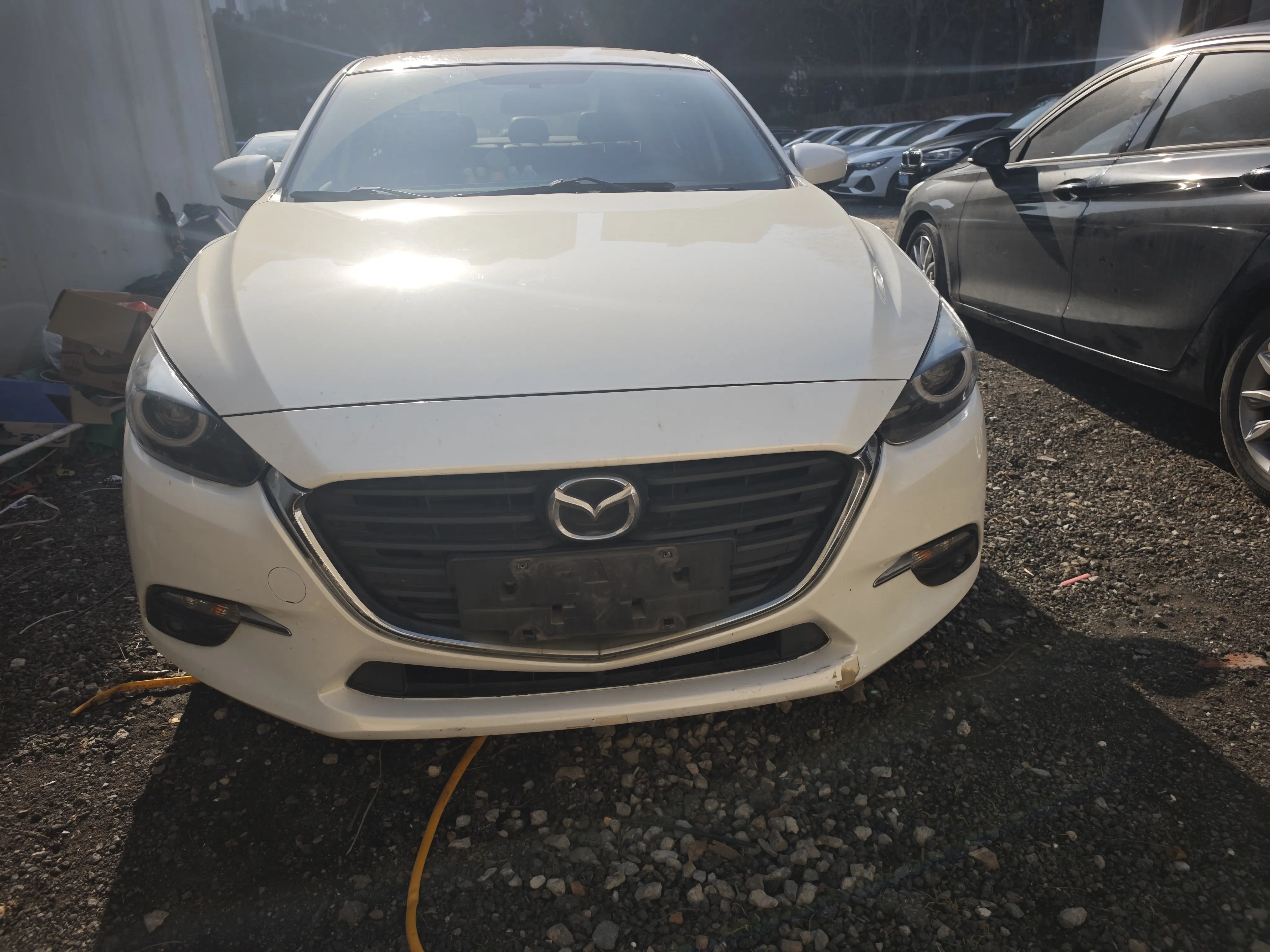 Mazda Axela (Mazda3)  из Китая