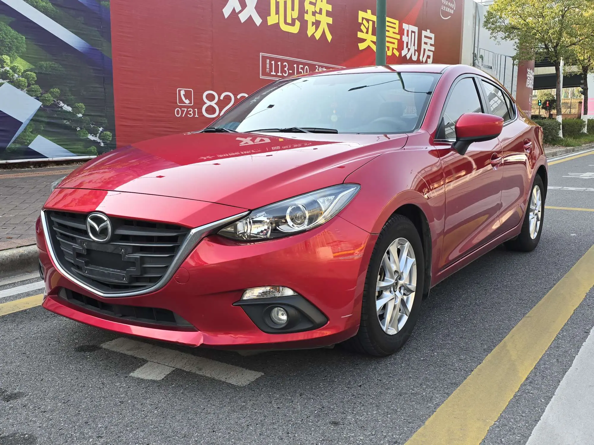Mazda Axela (Mazda3)  из Китая
