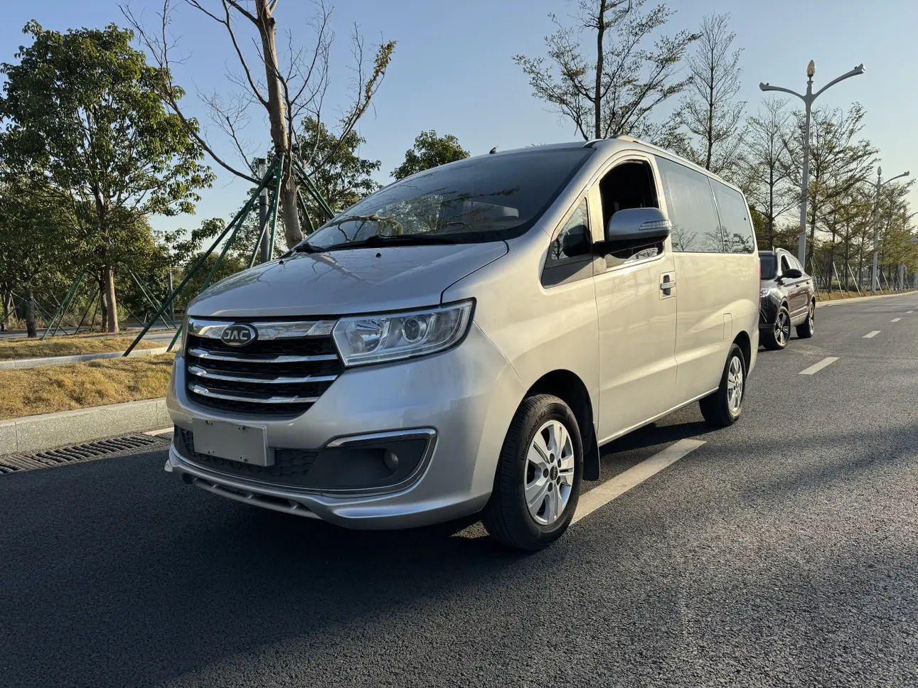 JAC Ruifeng M3  из Китая