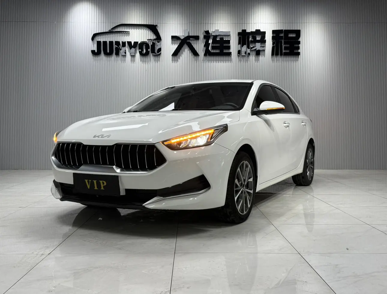 Kia K3  из Китая