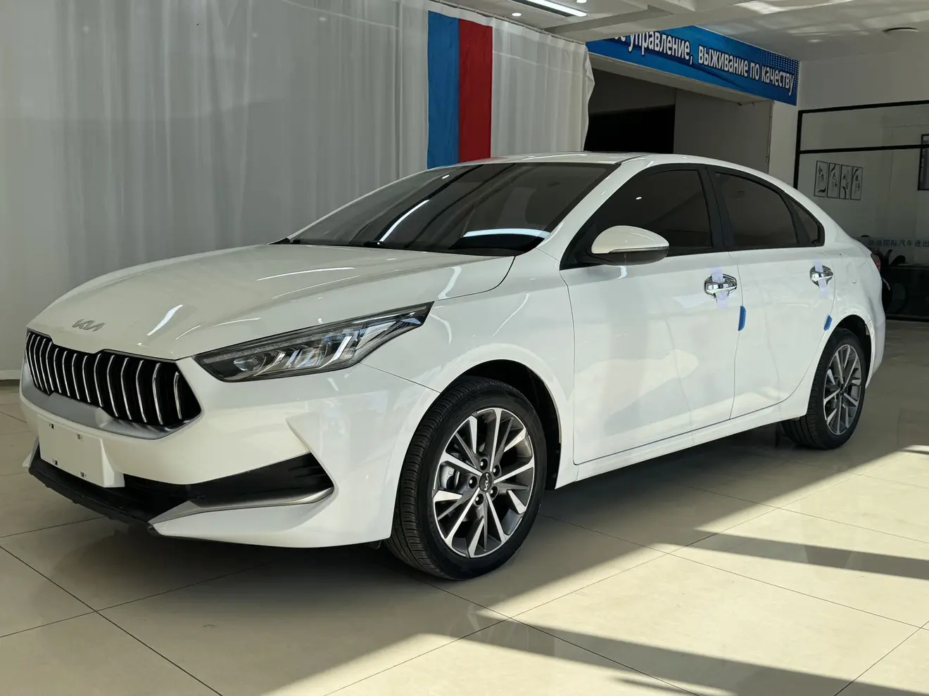 Kia K3  из Китая