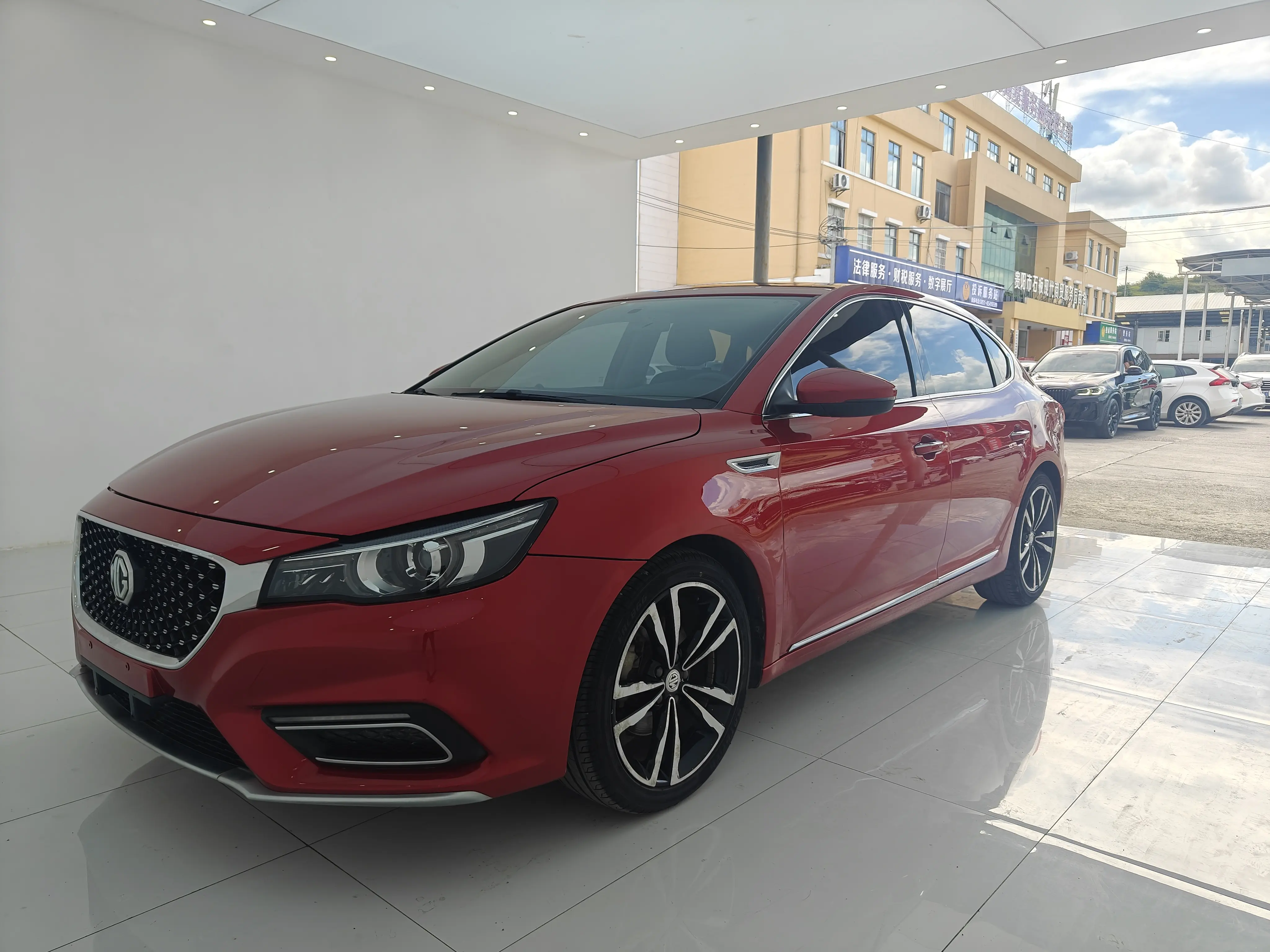 MG 6  из Китая