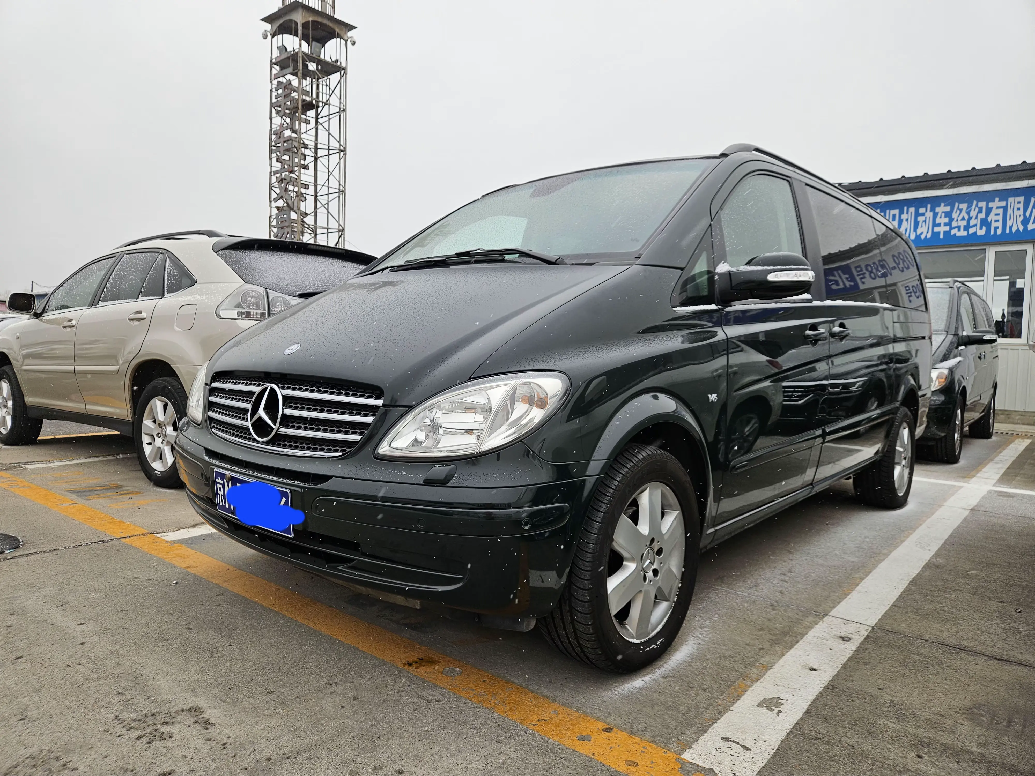 Mercedes-Benz Viano  из Китая