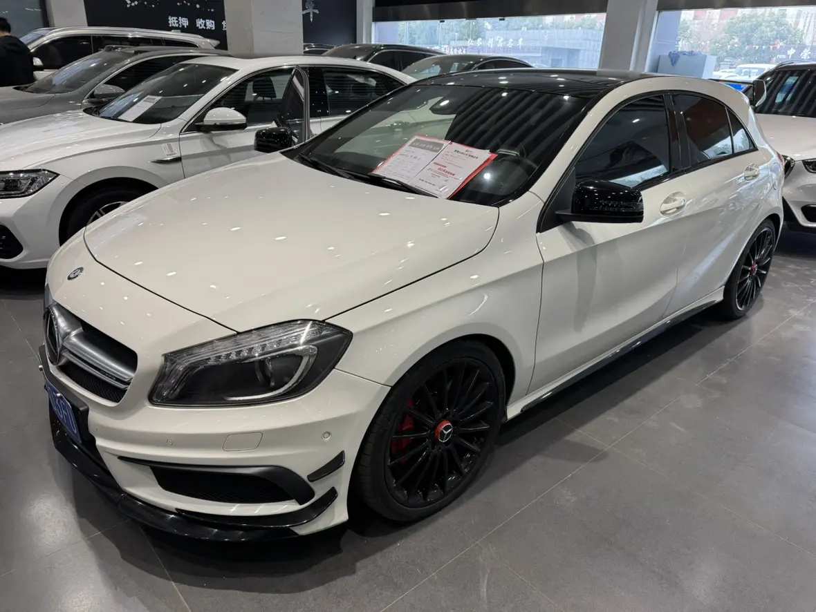 Mercedes-Benz A-Class AMG  из Китая