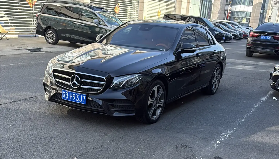 Mercedes-Benz E-Class  из Китая