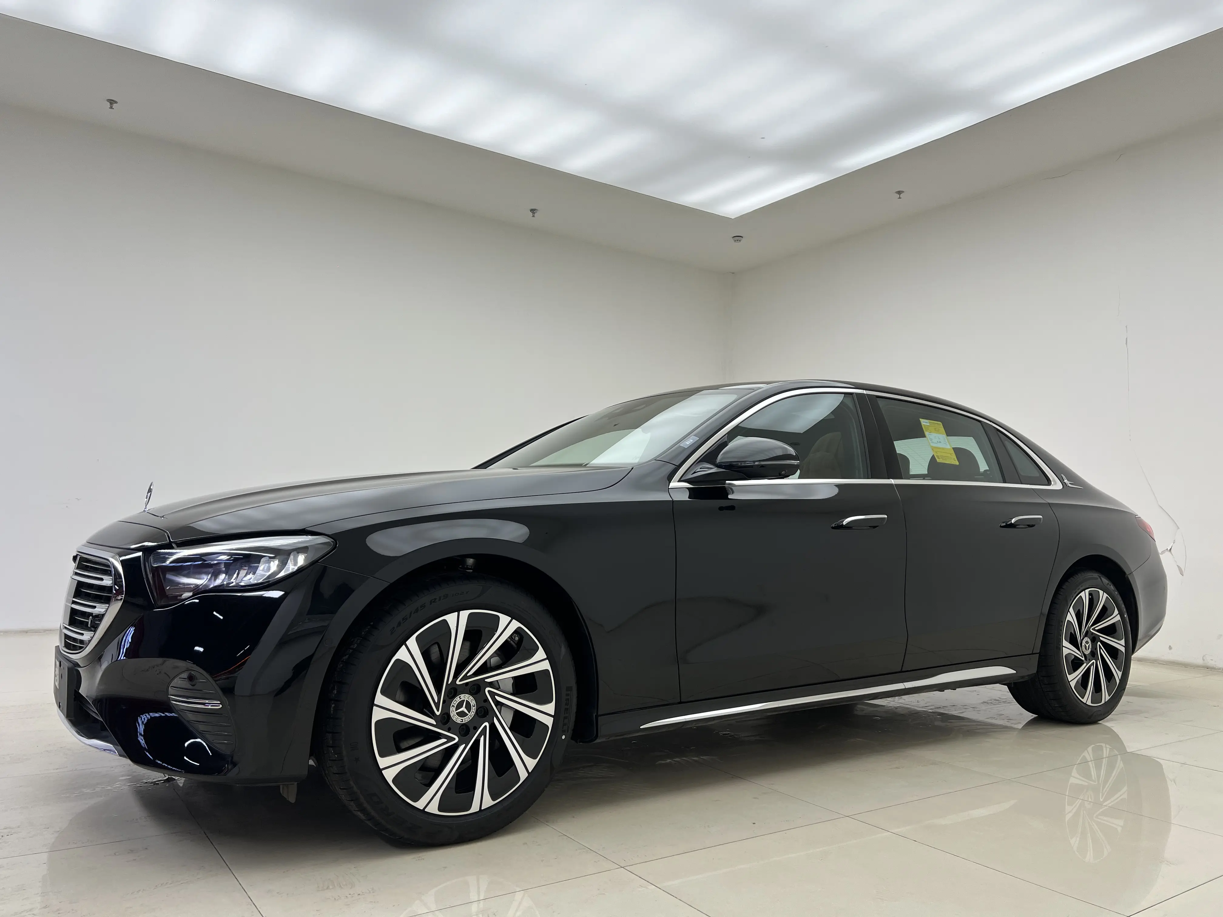 Mercedes-Benz E-Class  из Китая