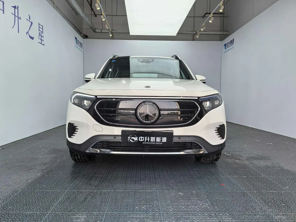 Mercedes-Benz EQB  из Китая