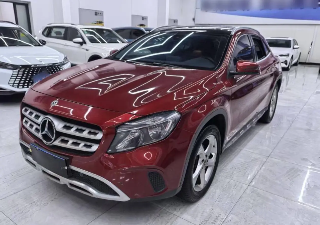 Mercedes-Benz GLA  из Китая