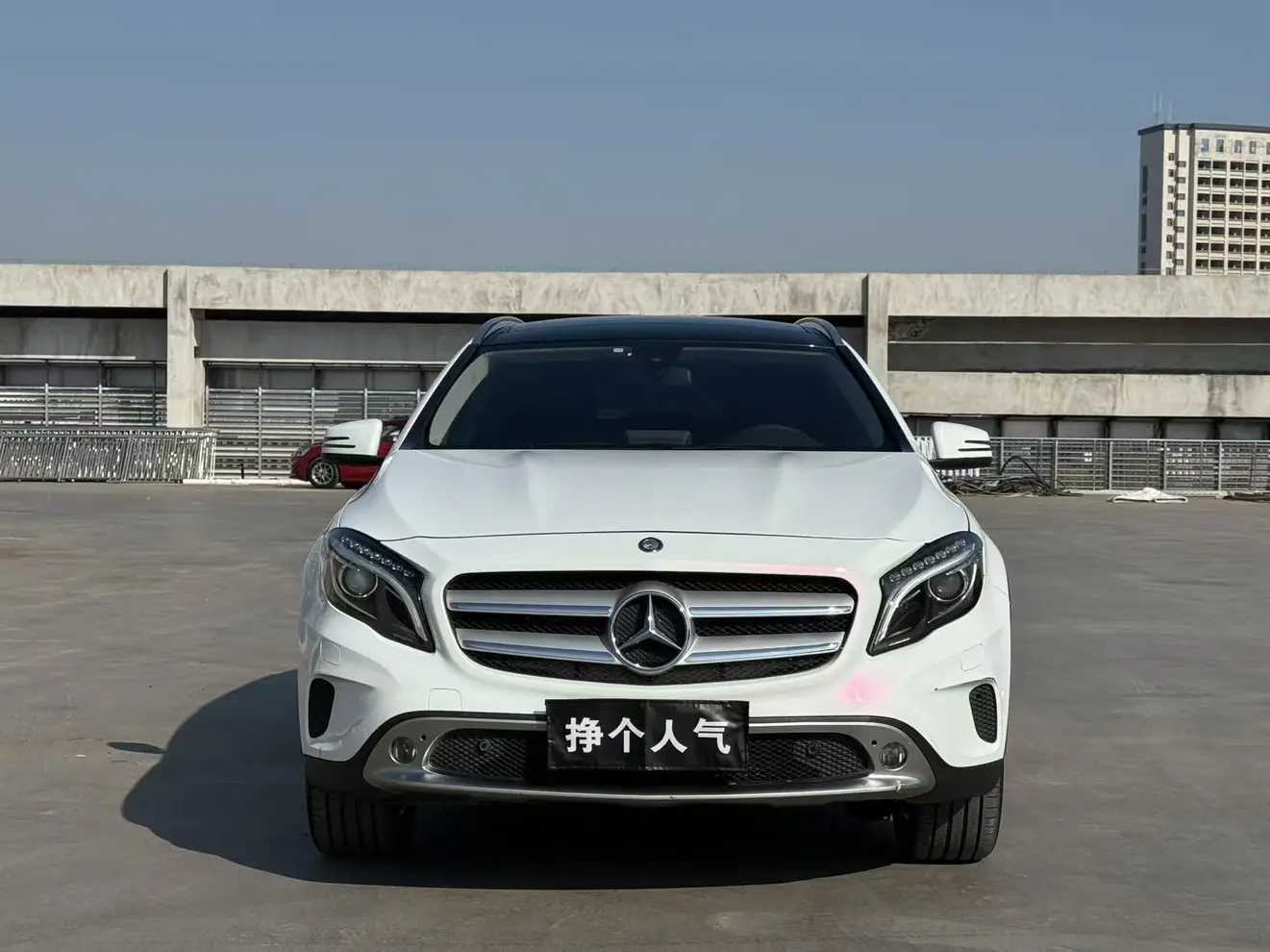 Mercedes-Benz GLA  из Китая