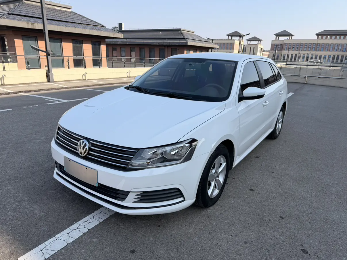 Volkswagen Langxing  из Китая