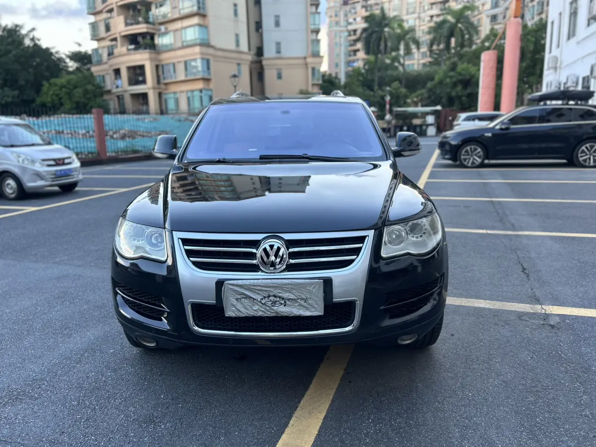 Volkswagen Touareg  из Китая
