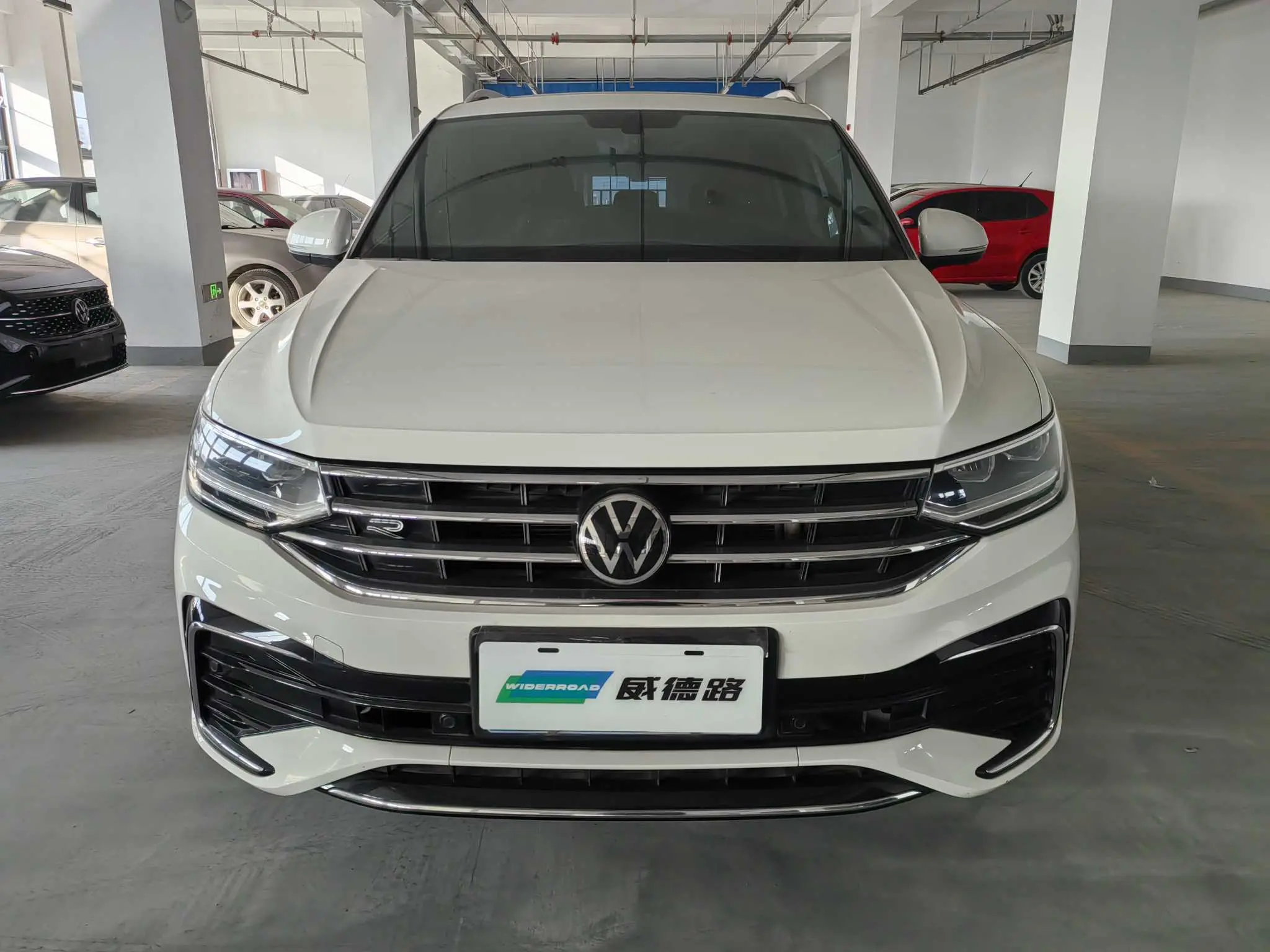 Volkswagen Tiguan L  из Китая