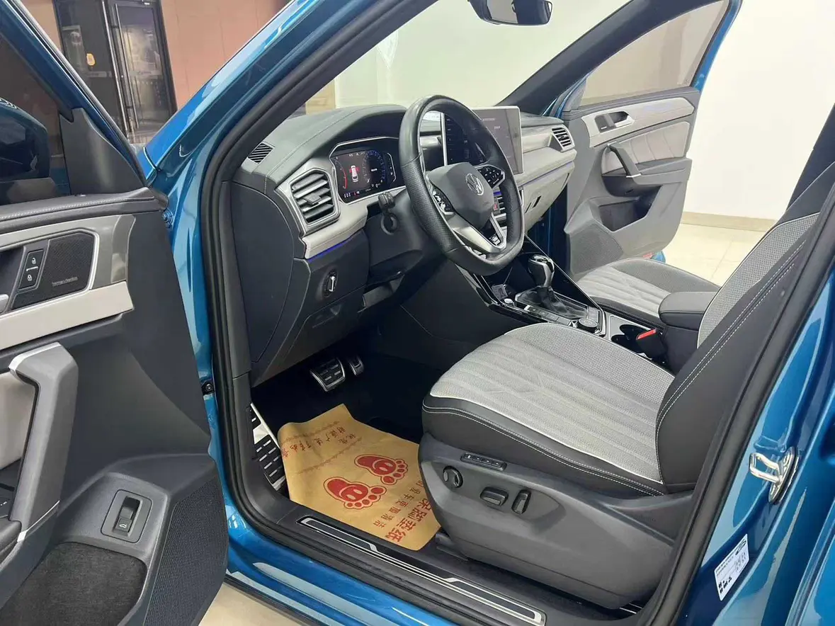 Volkswagen Tayron  из Китая