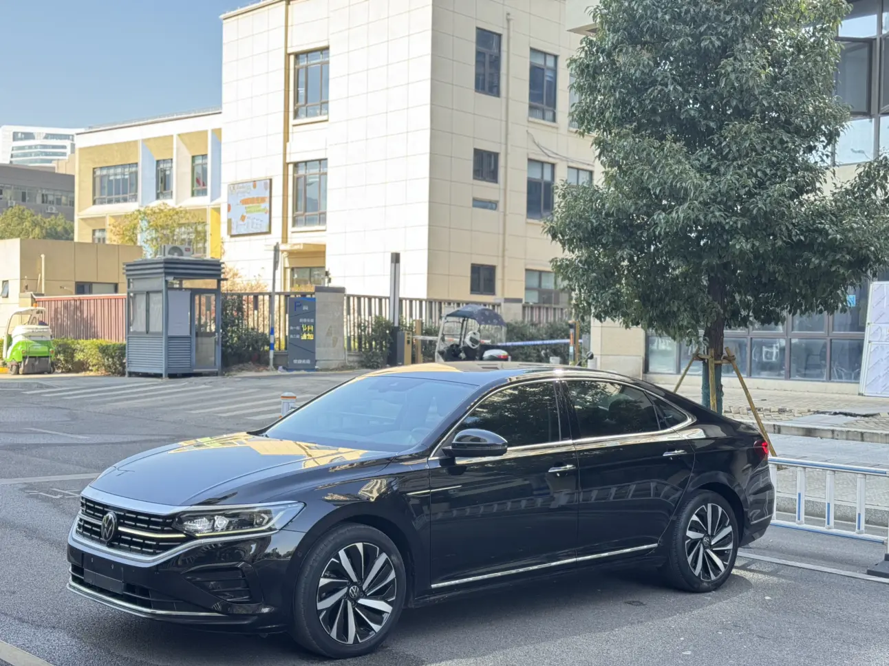 Volkswagen Passat  из Китая