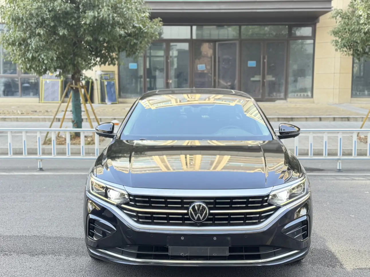Volkswagen Passat  из Китая