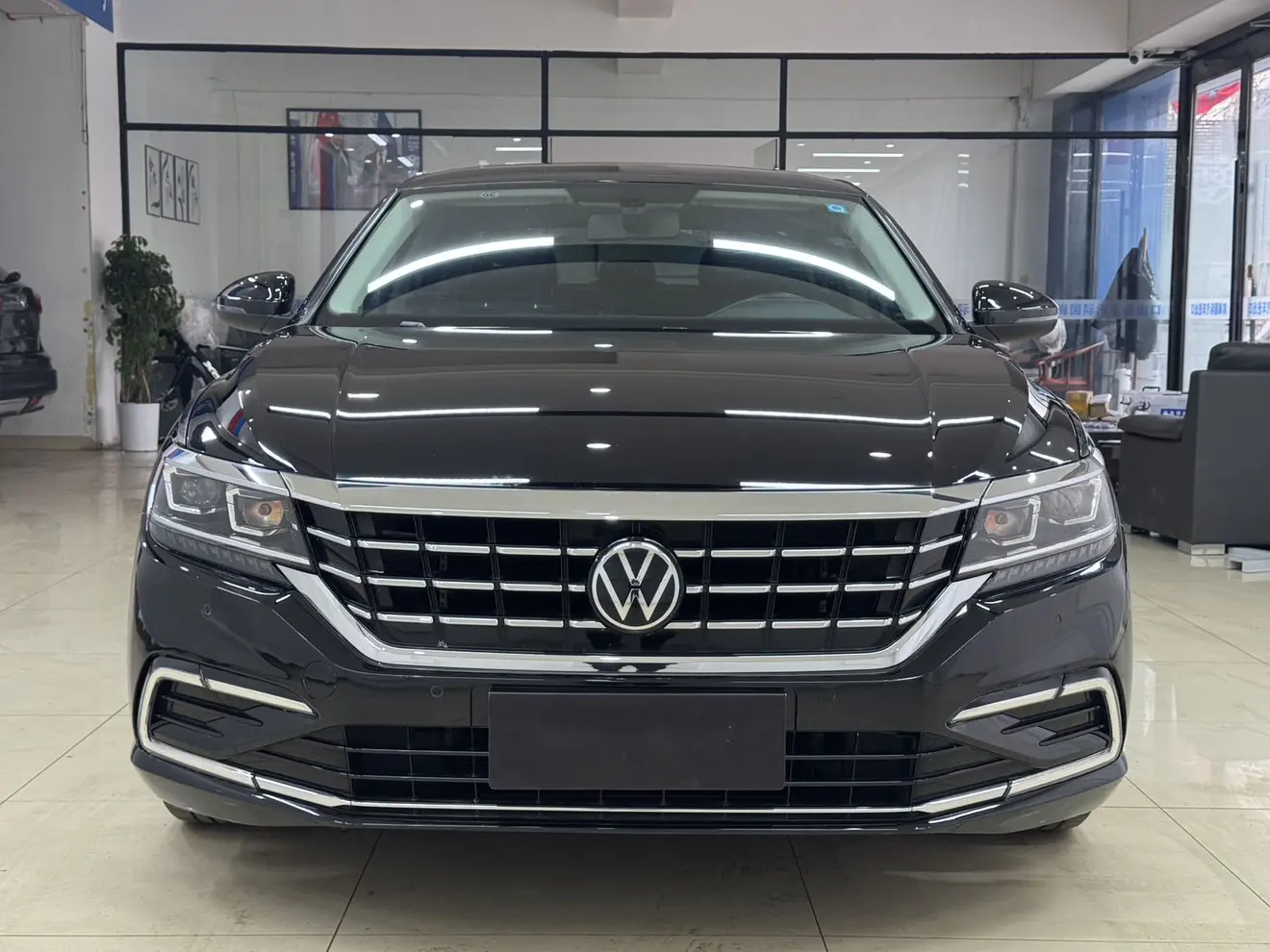 Volkswagen Passat  из Китая