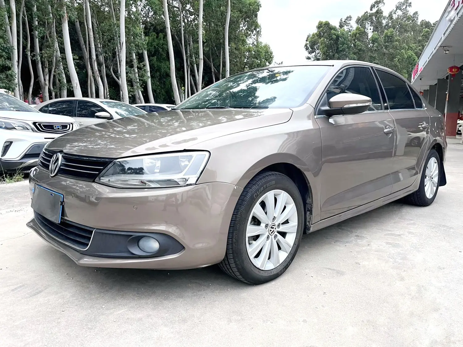 Volkswagen Sagitar  из Китая