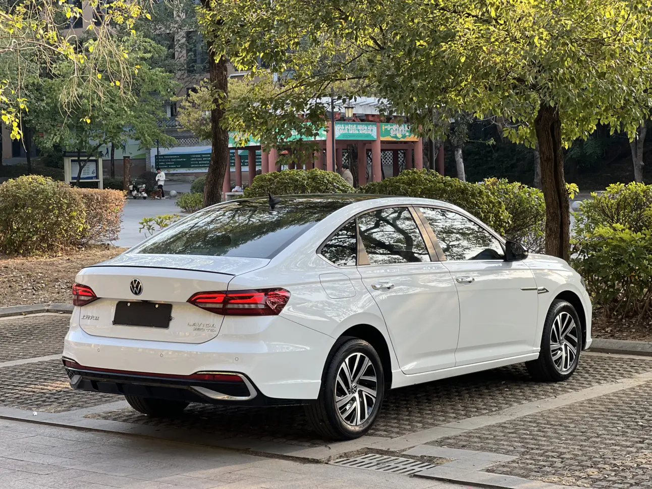 Volkswagen Lavida  из Китая