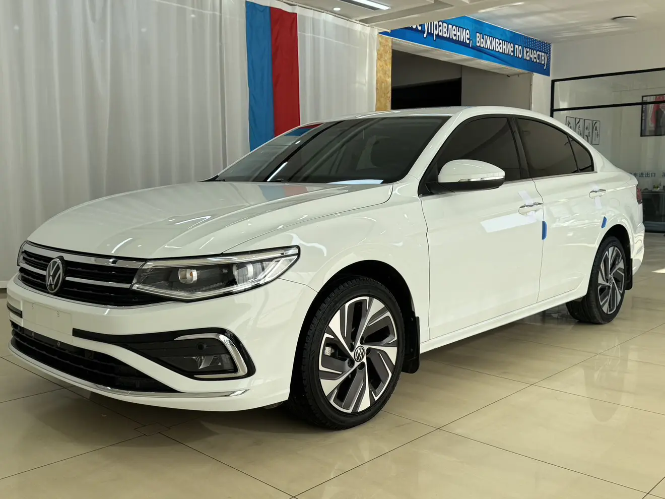 Volkswagen Bora  из Китая