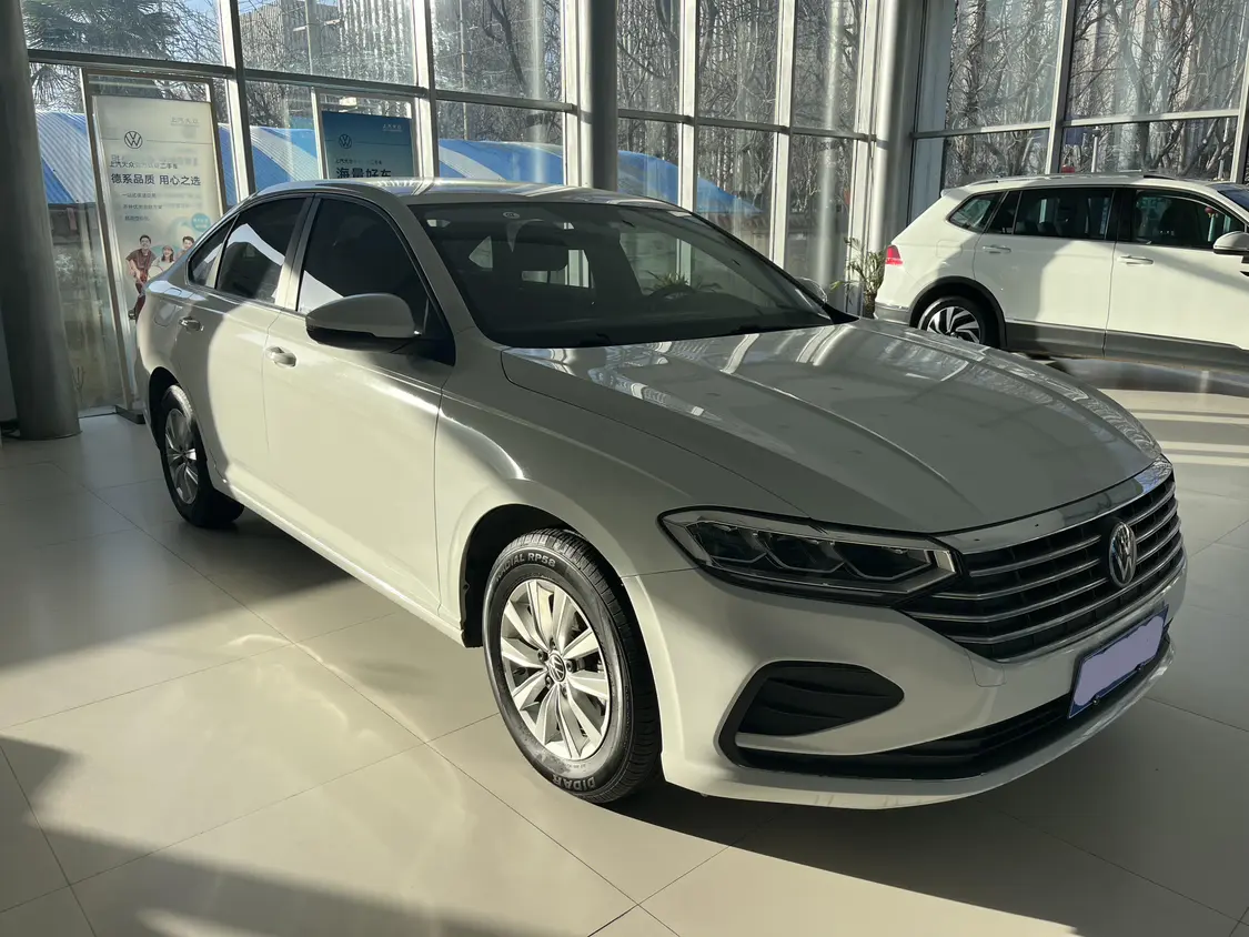 Volkswagen Lavida  из Китая