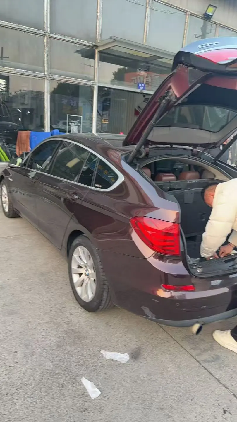 BMW 5 Series GT  из Китая