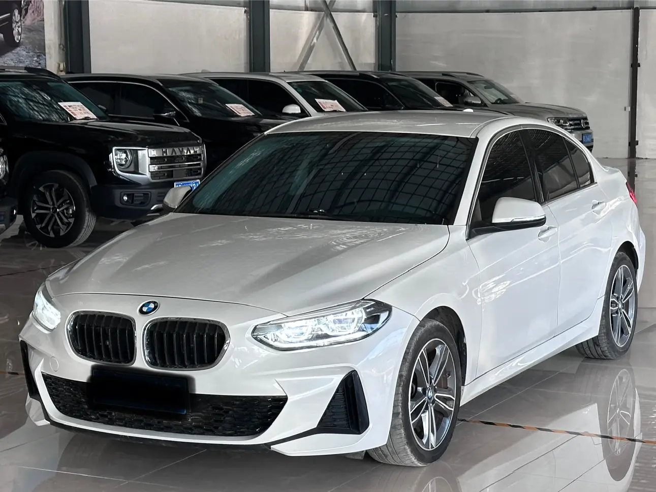 BMW 1 Series  из Китая