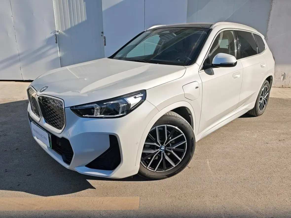 BMW iX1  из Китая