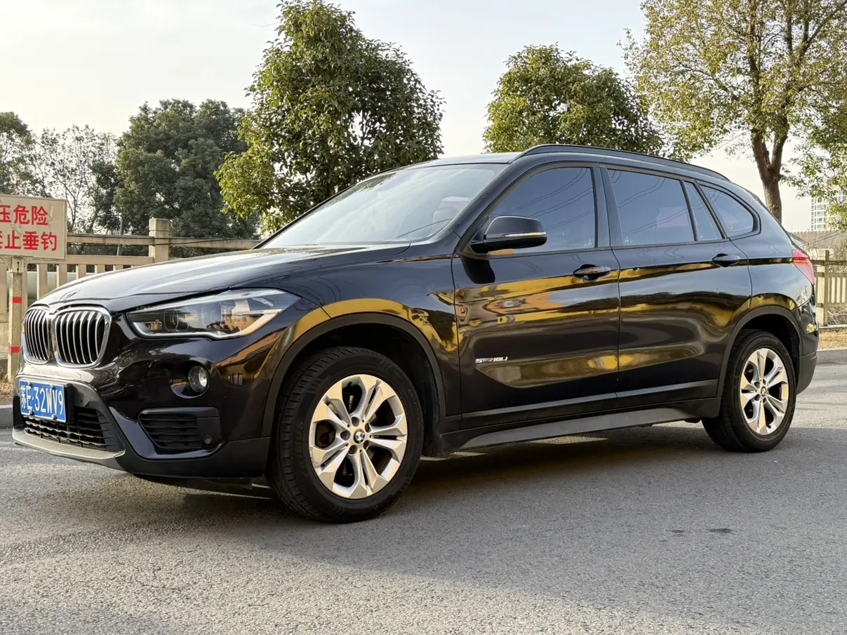 BMW X1  из Китая