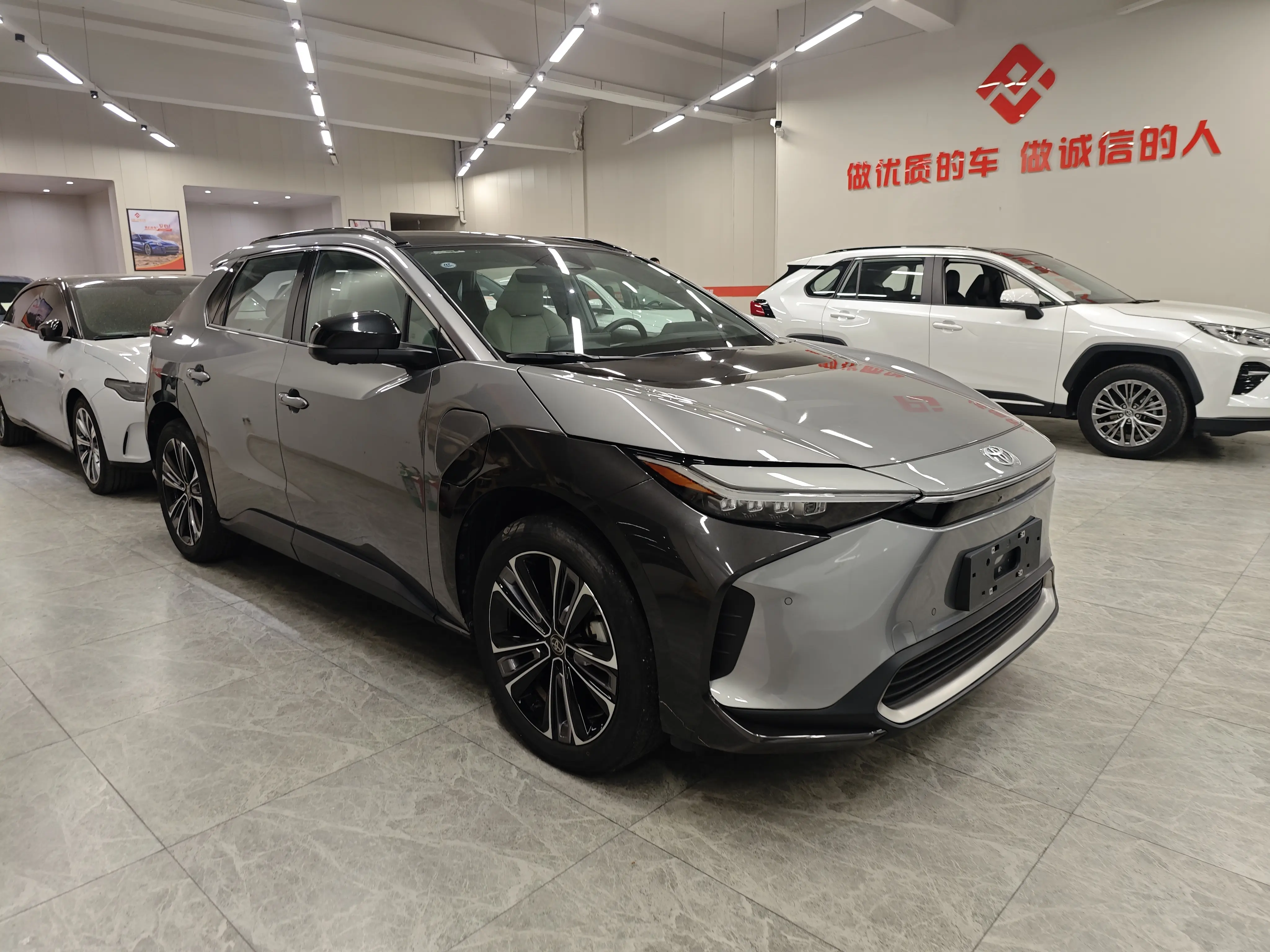 Toyota GAC  bZ4X  из Китая