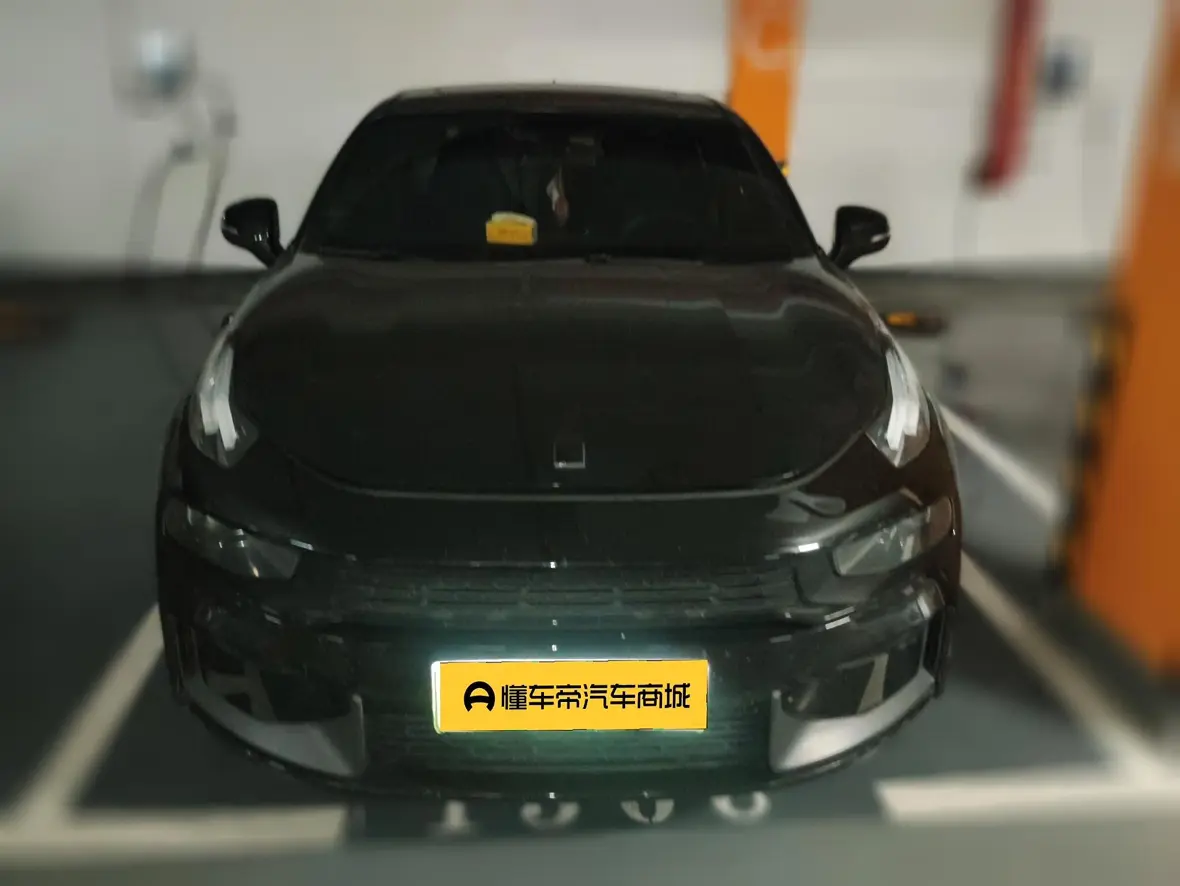 Lynk & Co 03 PHEV  из Китая