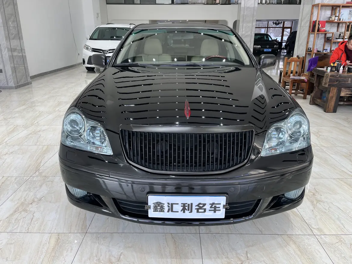 Hongqi Red flag flourishing  из Китая