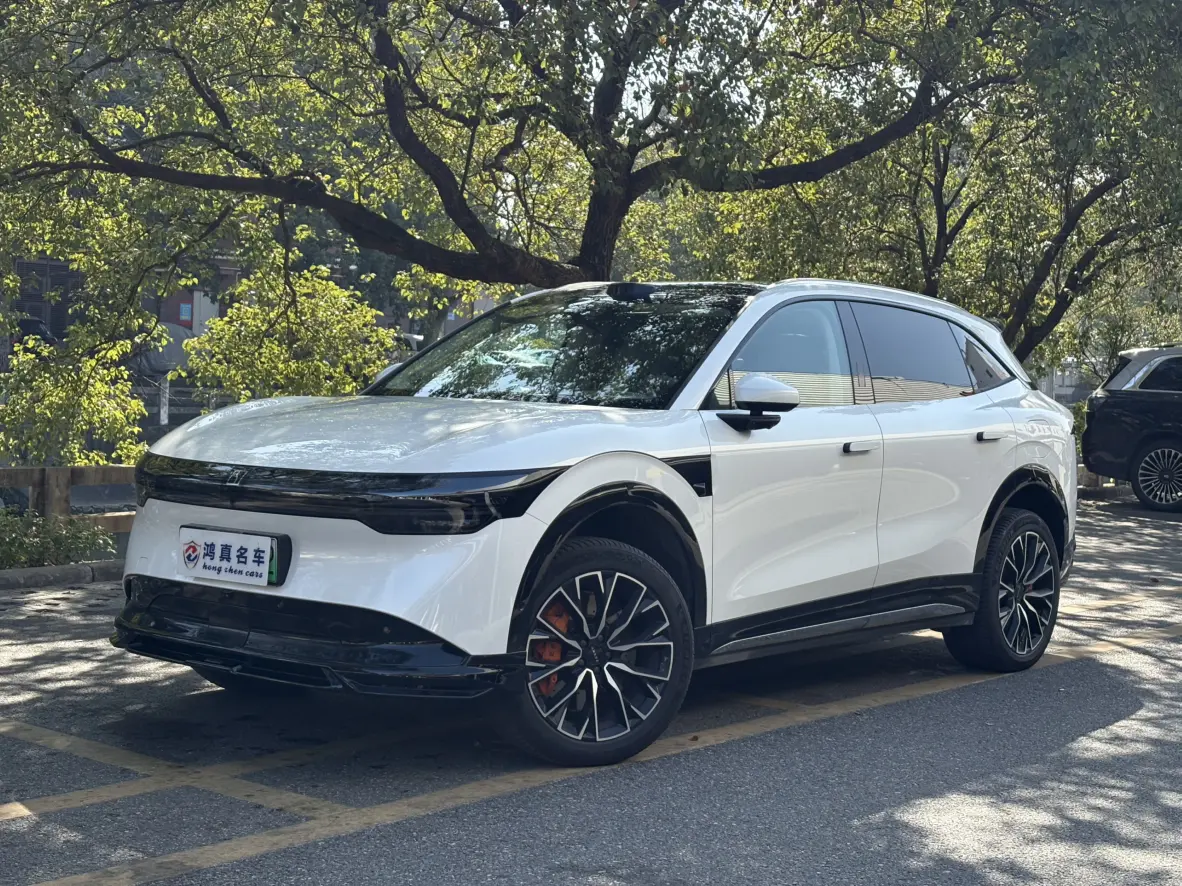 ZEEKR 7X  из Китая