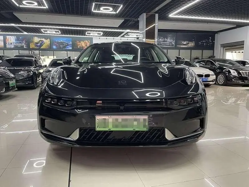 ZEEKR 001  из Китая