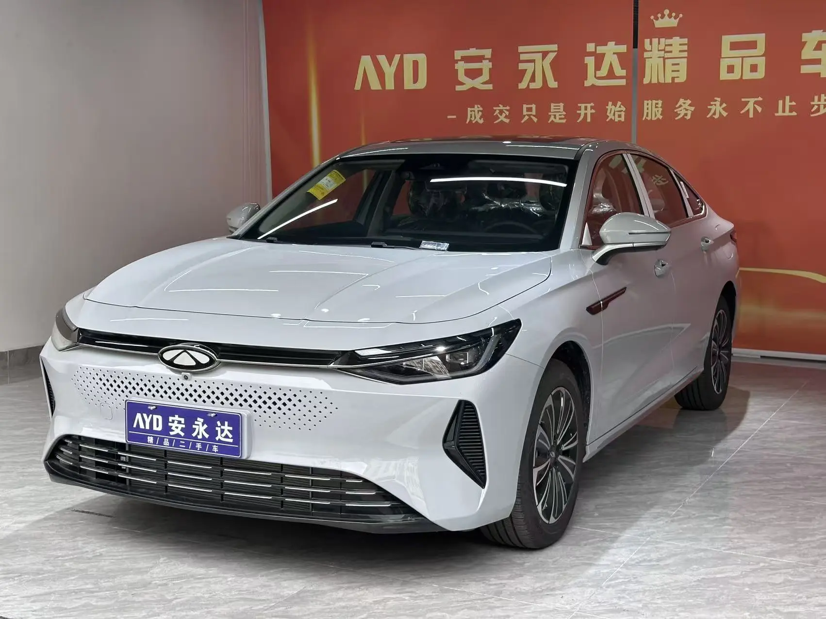 Chery Fengyun A8  из Китая
