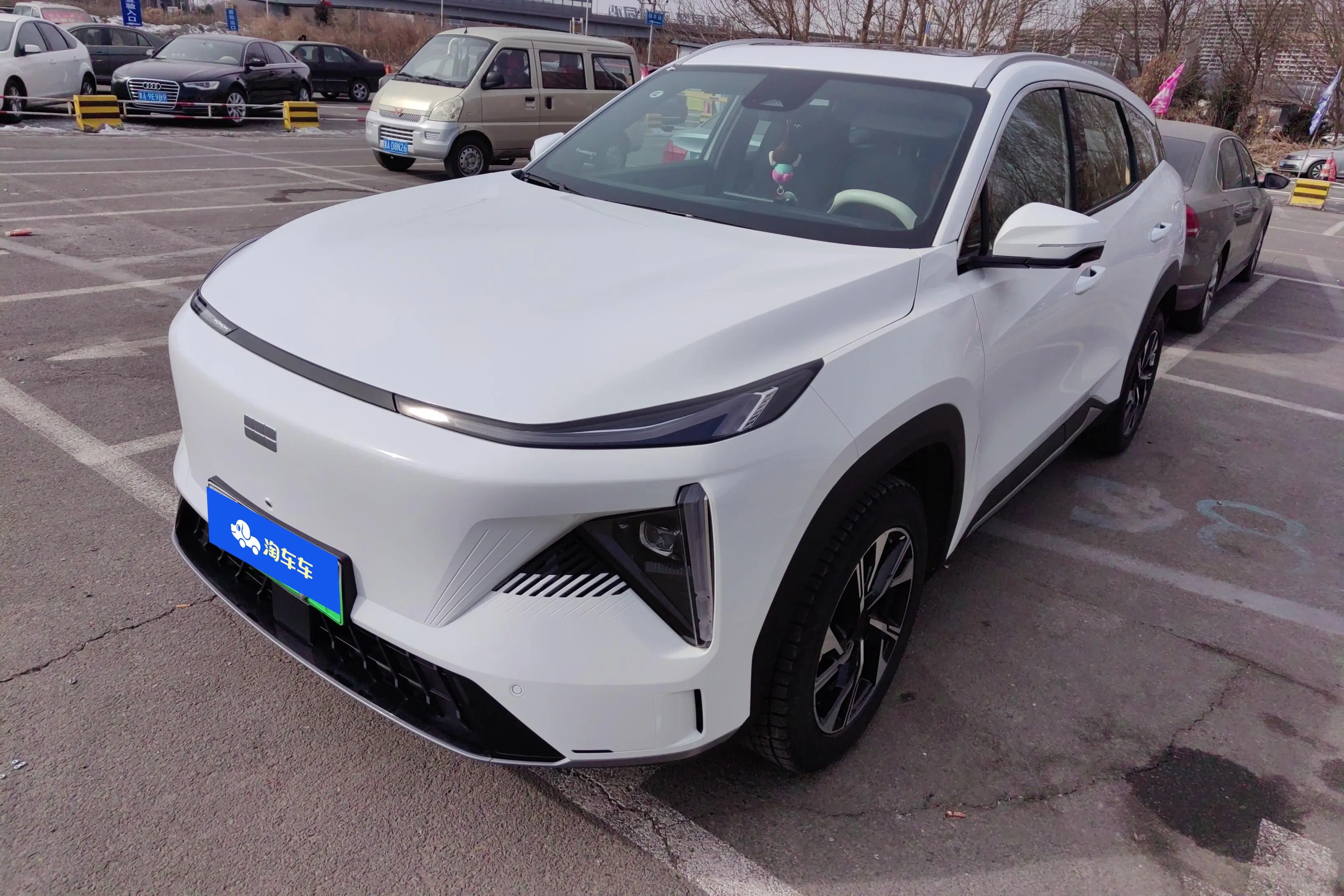 Geely Galaxy L7  из Китая
