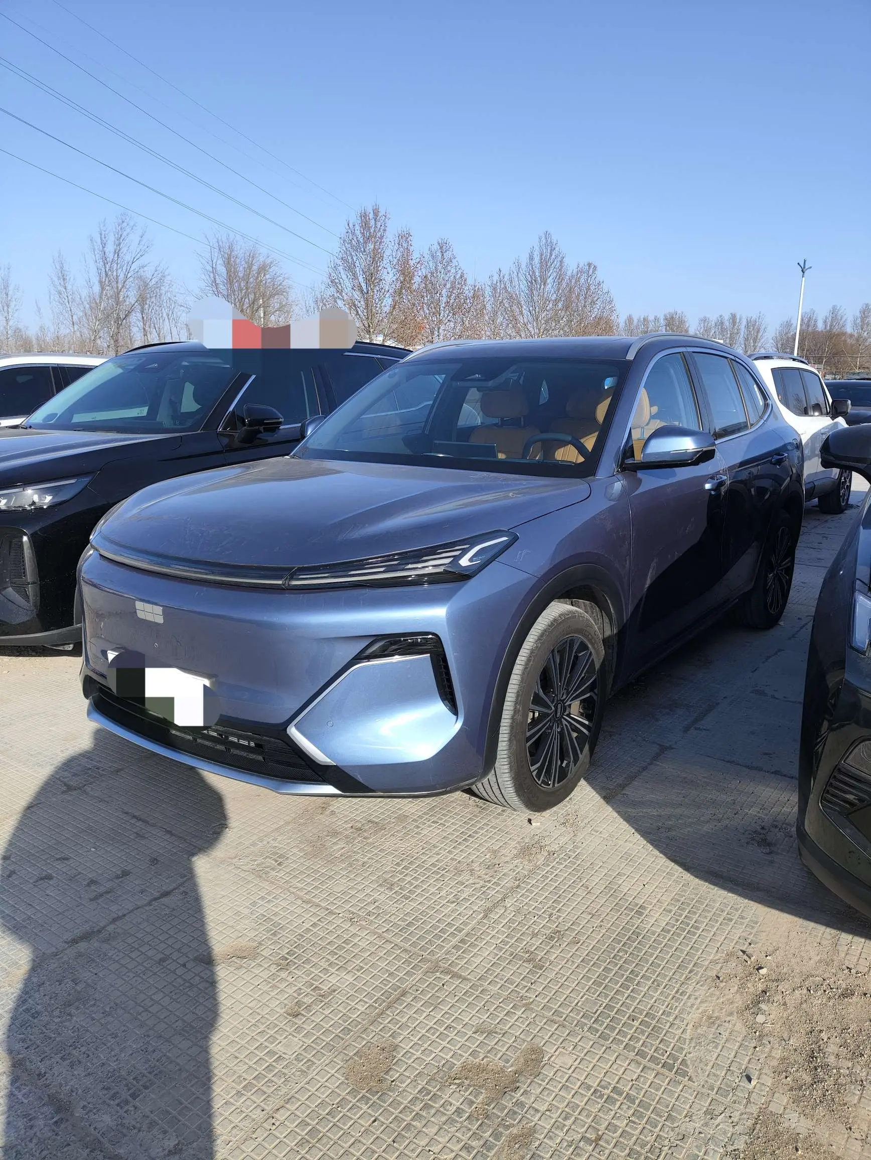 Geely Galaxy Starship 7 EM-i  из Китая