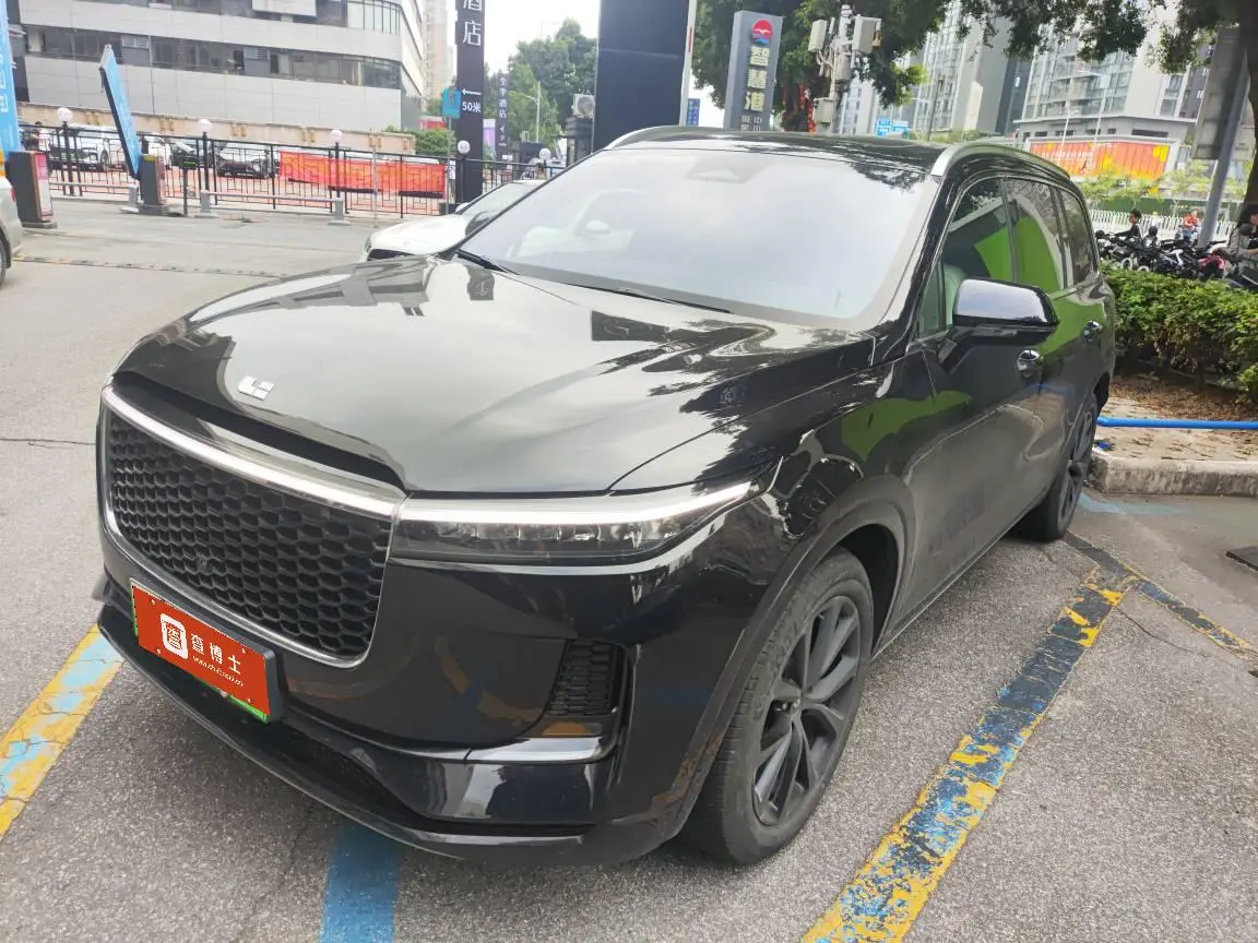 Li ONE (Ideal ONE)  из Китая