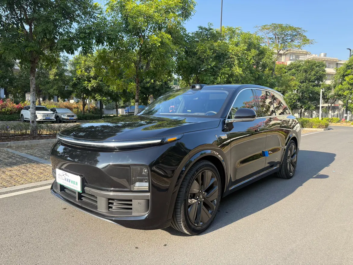 Li L8 (Ideal L8)  из Китая