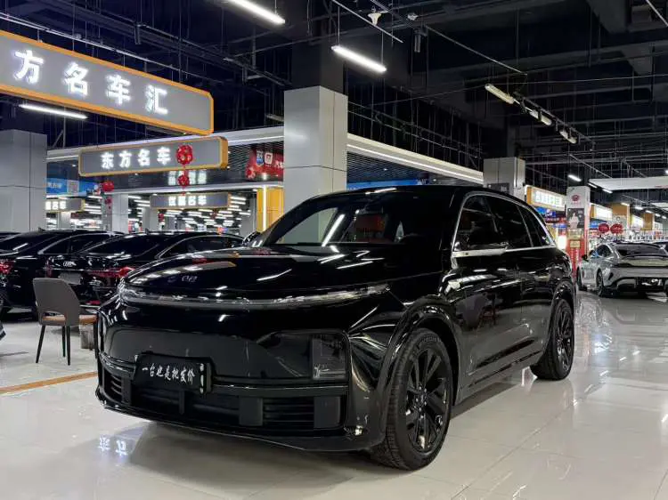 Li L7 (Ideal L7)  из Китая