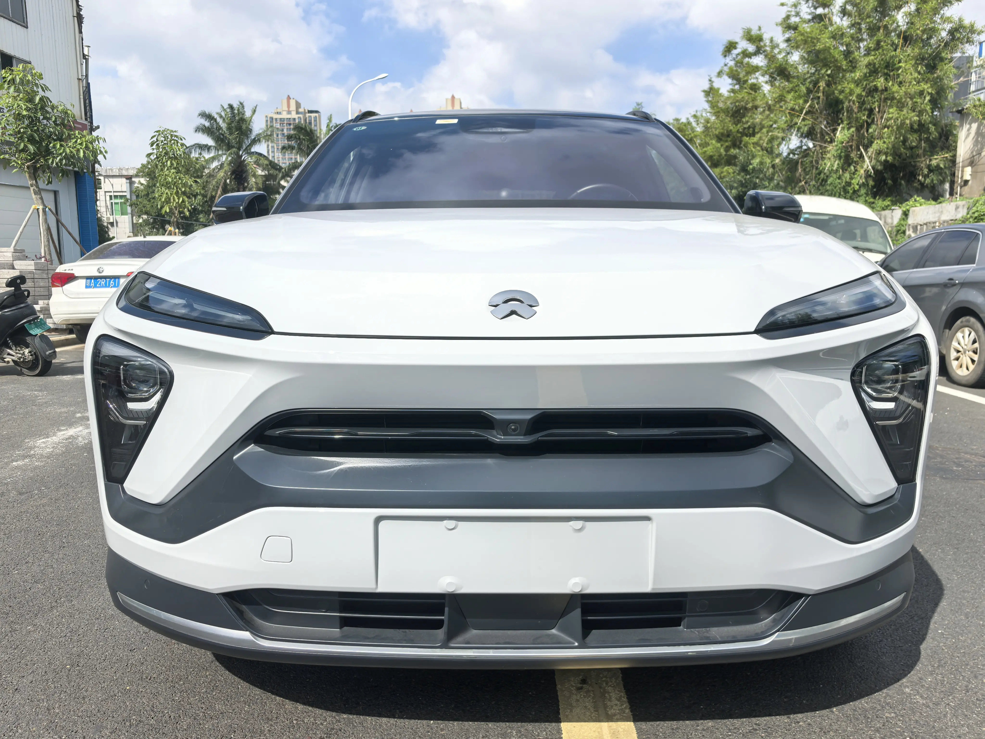 NIO ES6  из Китая