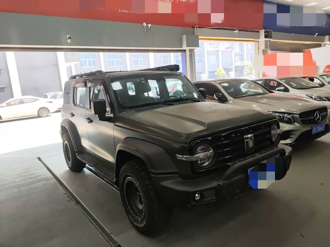 Tank 300  из Китая