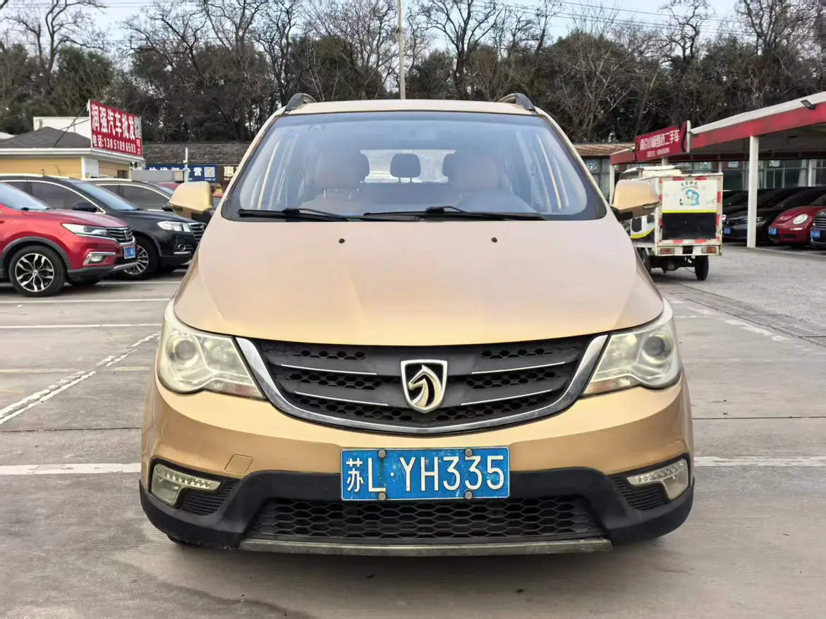 Baojun 730  из Китая