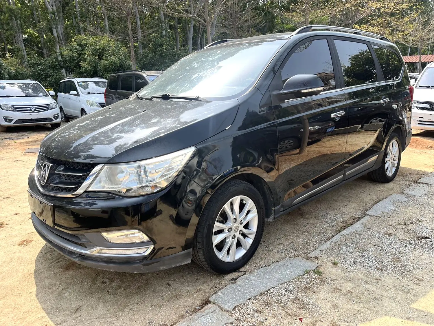 Baojun 730  из Китая