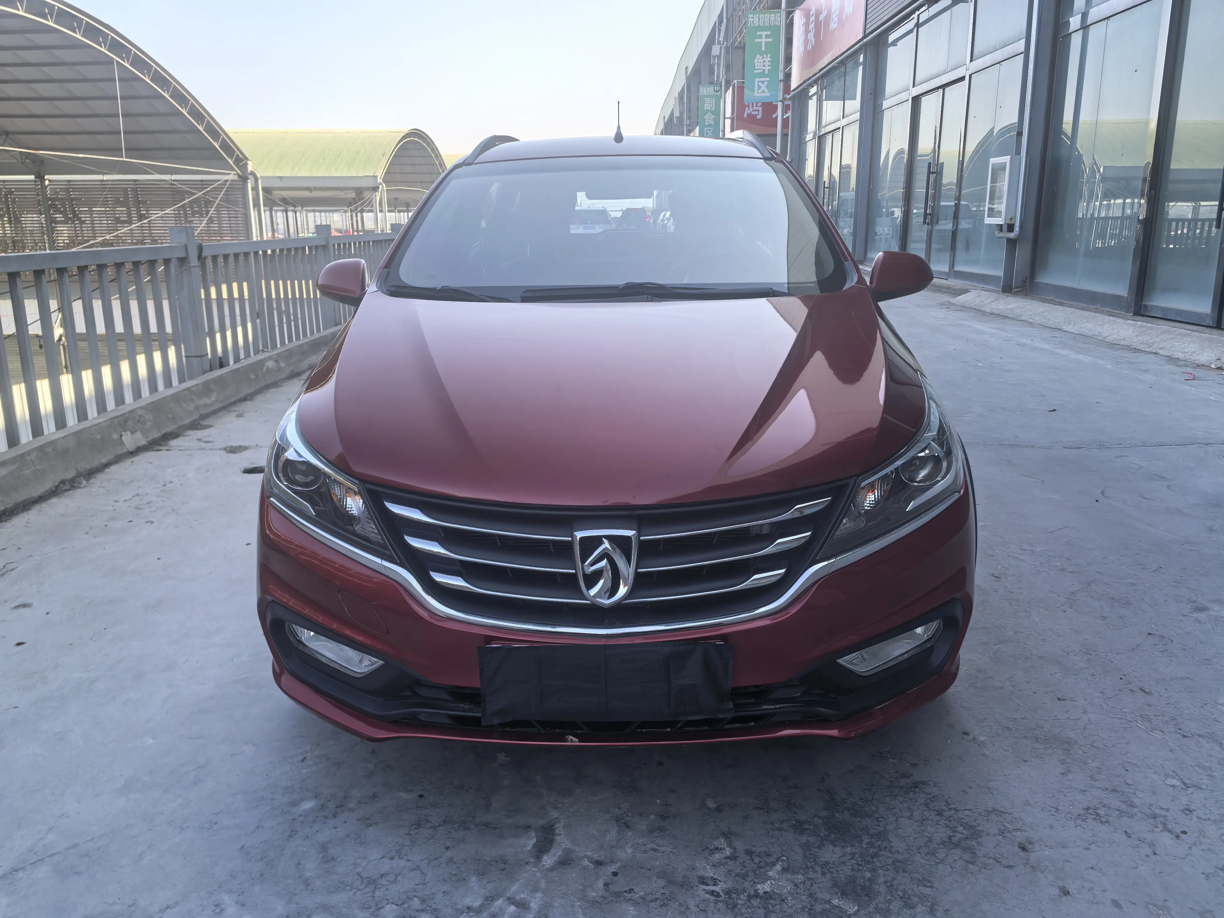 Baojun 310W  из Китая