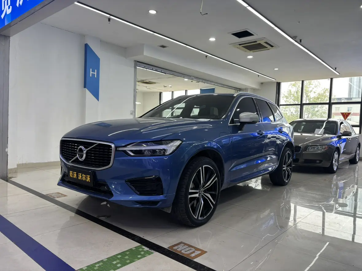 Volvo XC60 PHEV  из Китая
