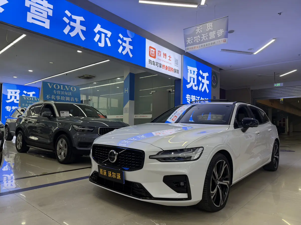 Volvo V60  из Китая