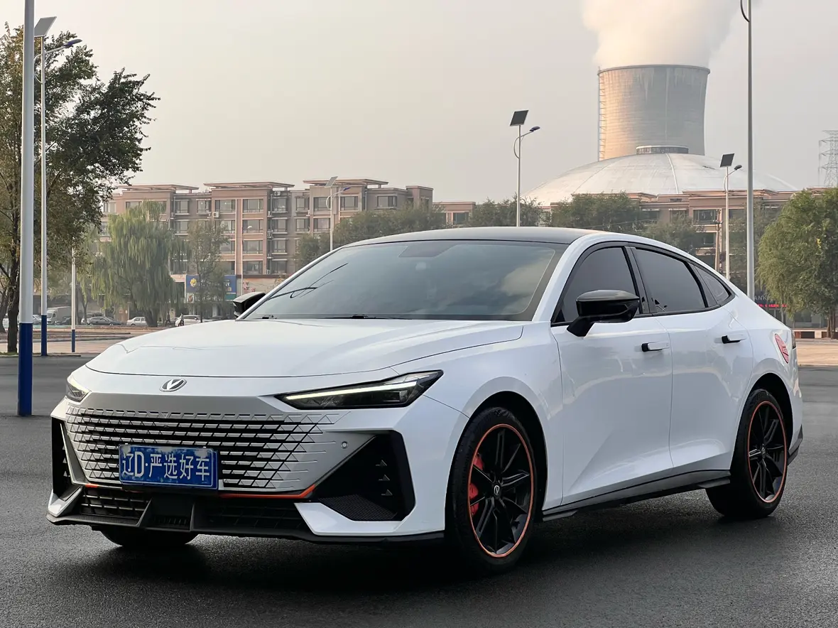 Changan UNI-V  из Китая